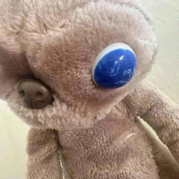 SHOWTIME Vintage 1982 ET 12" Plush Extra Terrestrial Stuffed Alien Toy - Picture 3 of 10